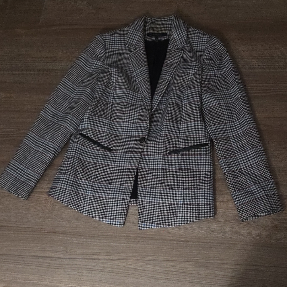 White House Black Market Houndstooth Blazer